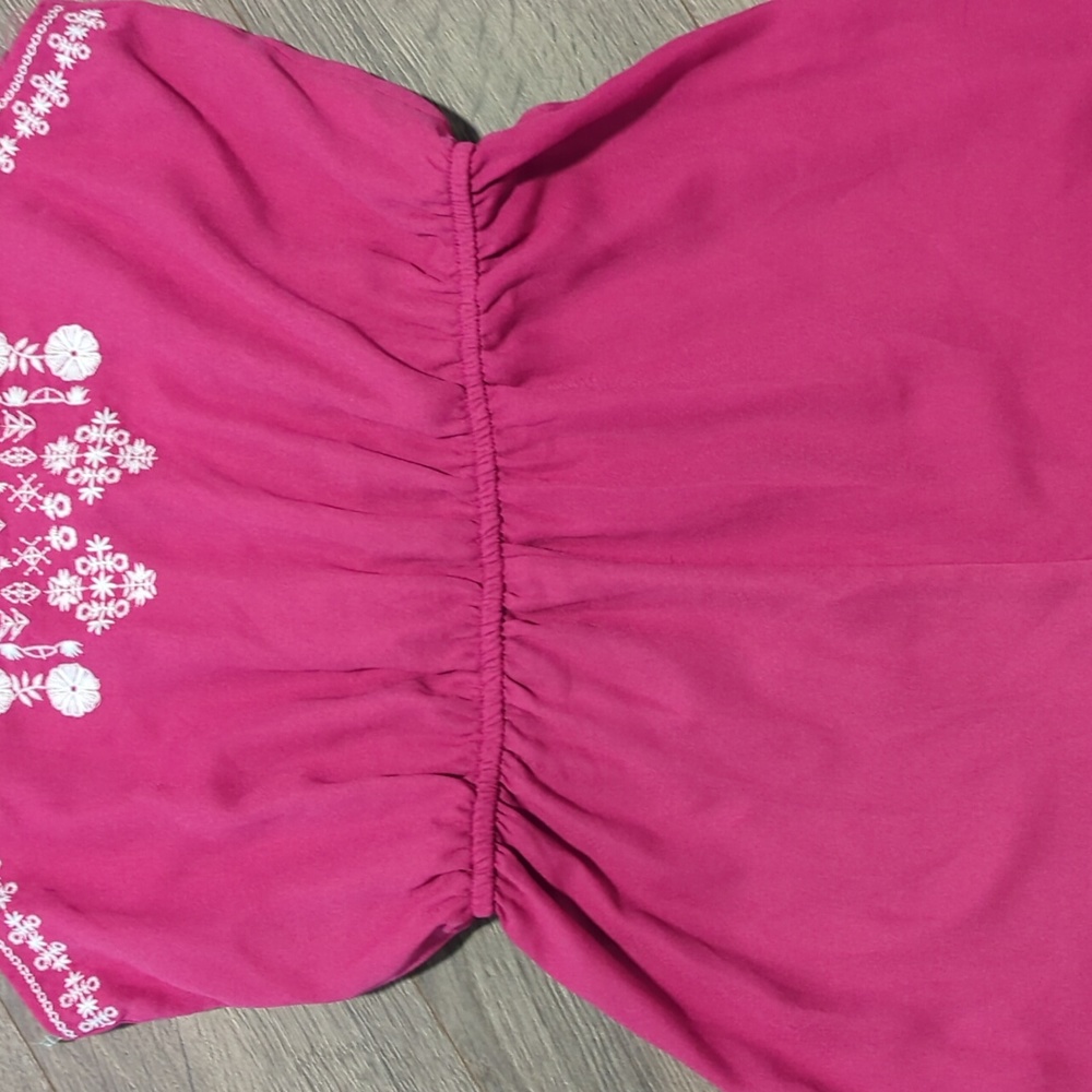 NWT Blue Rain Francesca's Embroidered Halter Romper - Picture 4 of 11